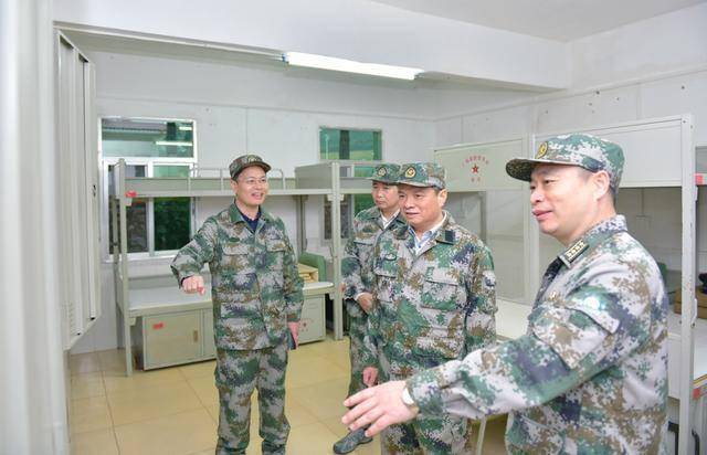 
江南区举行“军事日”运动“xingkong.com”(图3)