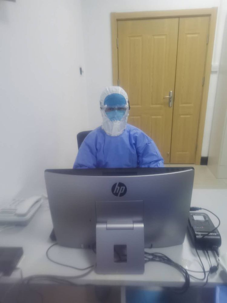 罗桐:双旗飘扬喜迎国庆【星空体育官网】(图4) xingkong体育官网登录